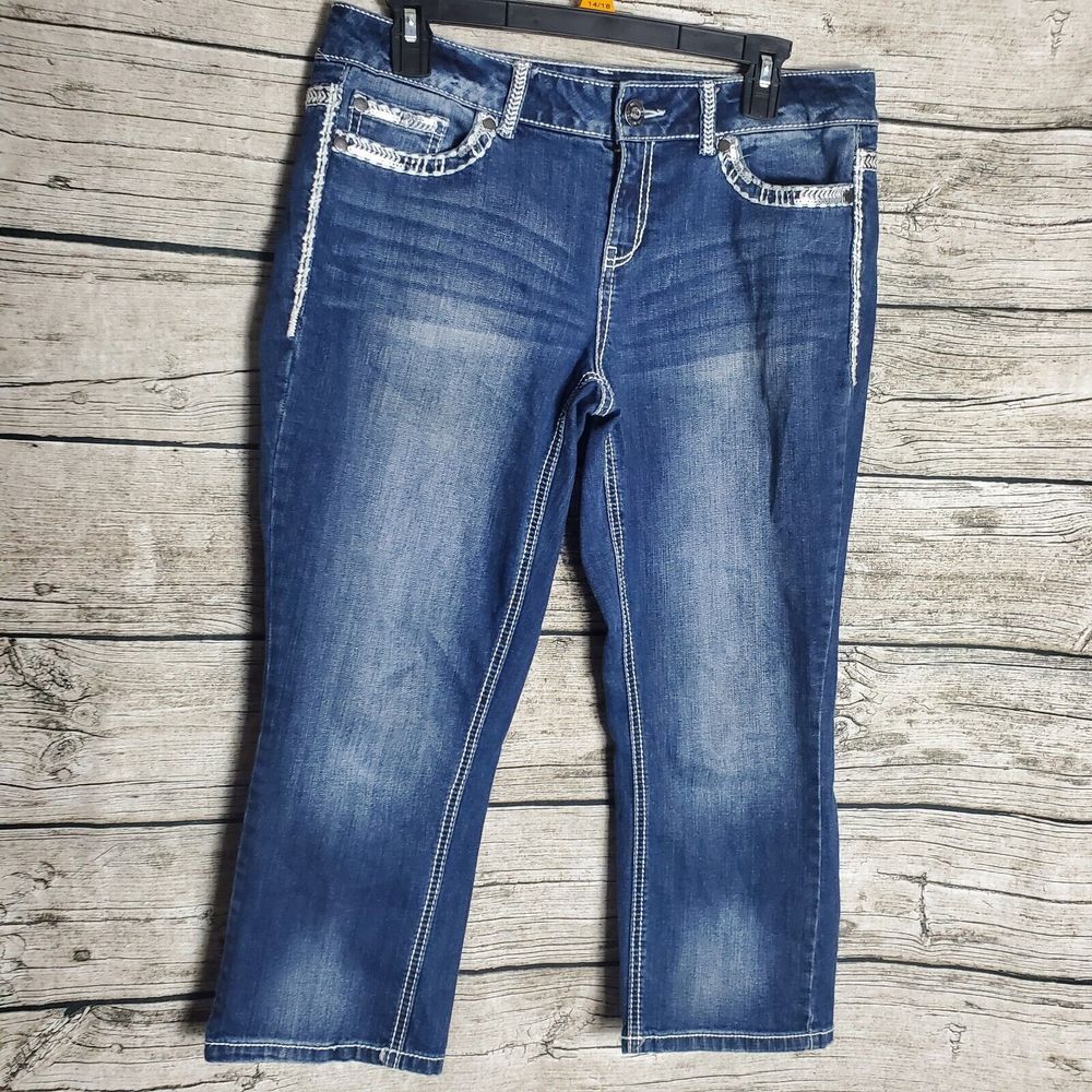Maurices Capri Blue Jeans with Flap Pockets Thick Stitch Size 7/8